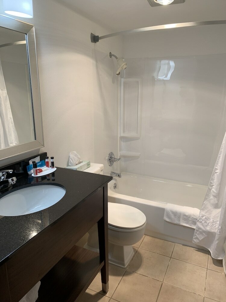 Hotel Ramada By Wyndham Marquette
