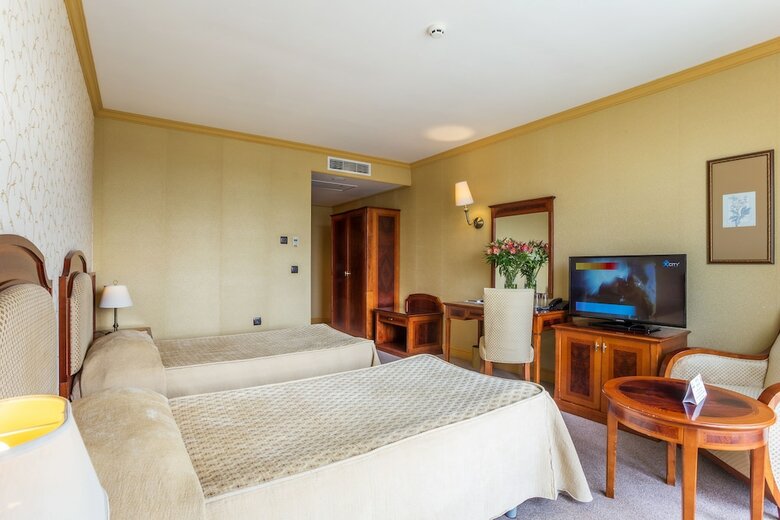 Romance Splendid Spa Hotel
