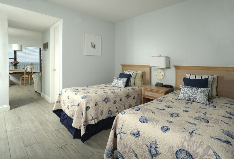 Tuckaway Shores Resort