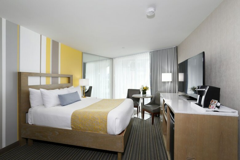 Blue Sea Beach Hotel