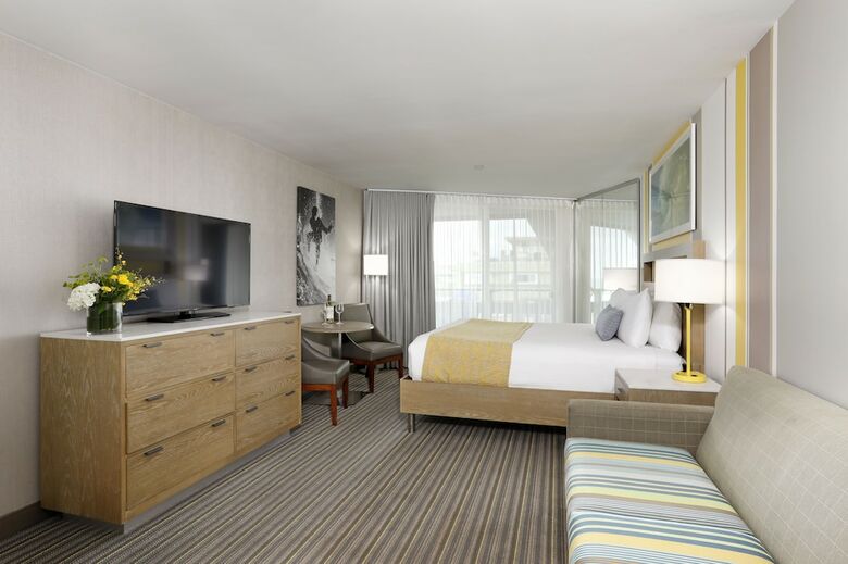 Blue Sea Beach Hotel