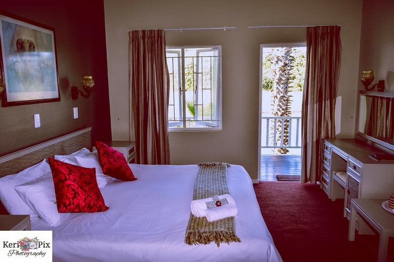 Fairy Knowe Hotel