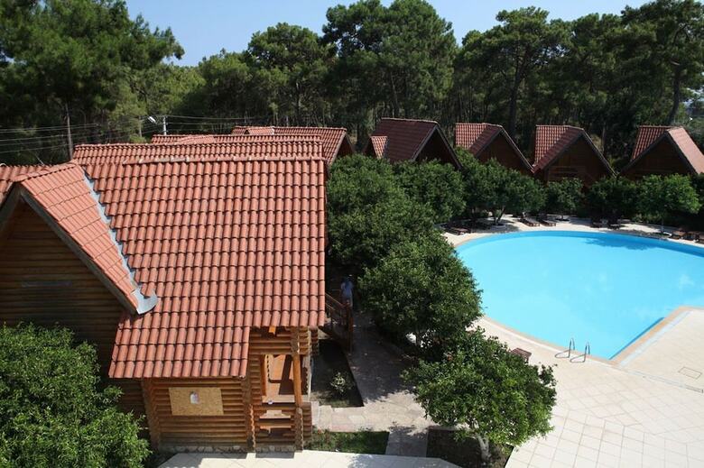 Woodline Hotel