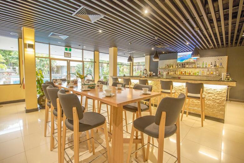 Gateway Hotel