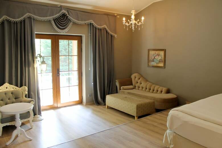 Hotel Village Park Resort And Spa Otel