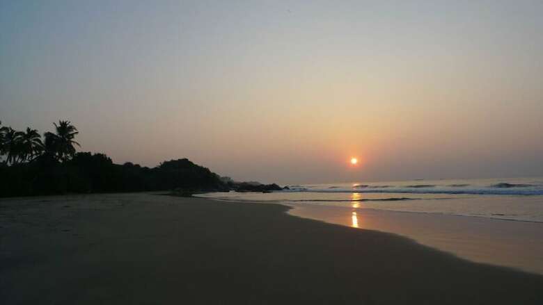 Hotel Isana Beach House