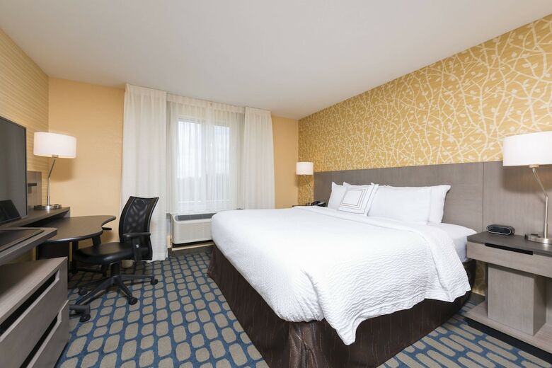 Hotel Fairfield Inn & Suites Medina