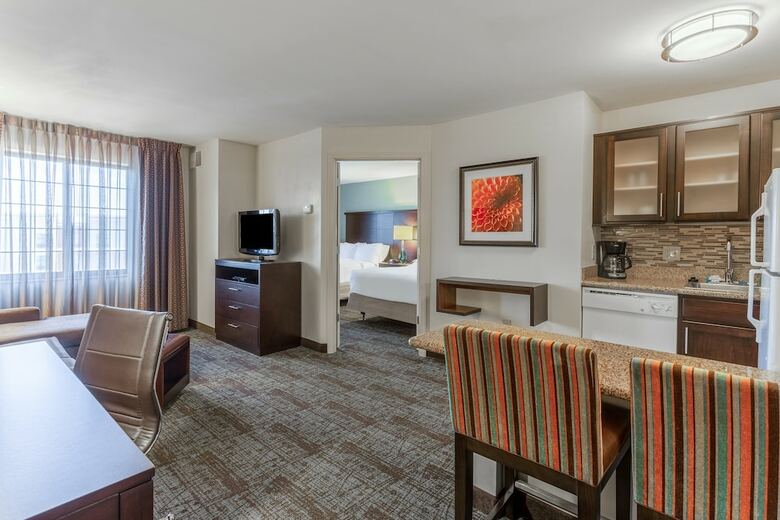 Hotel Staybridge Suites Davenport