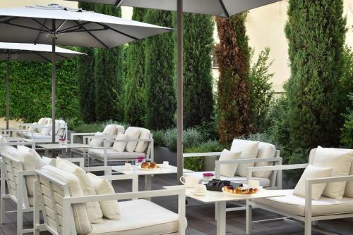 Glance Hotel In Florence