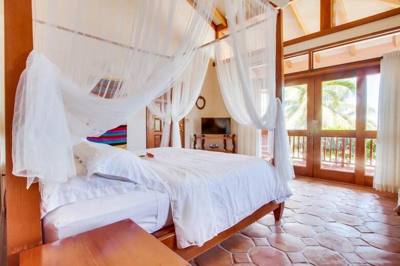Hotel Belizean Dreams Resort