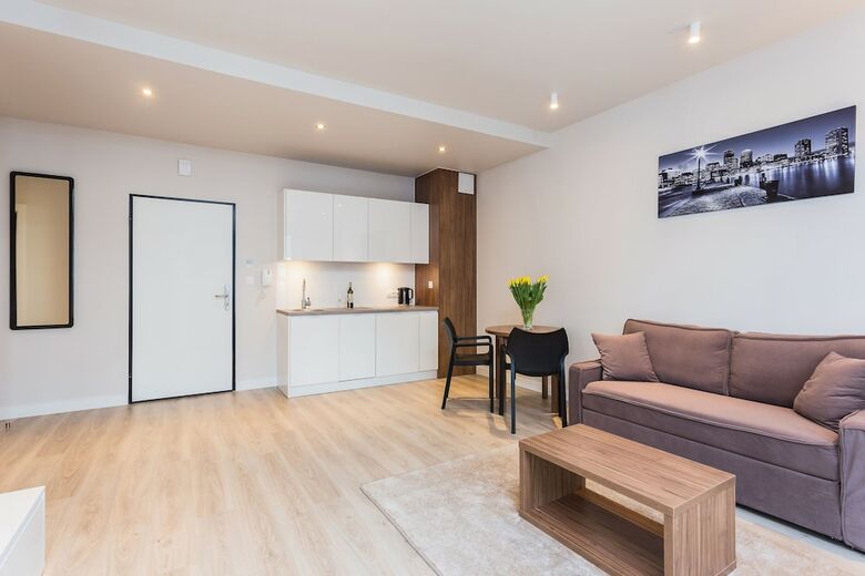 Aparthotel Platinum Residence Mokot�w