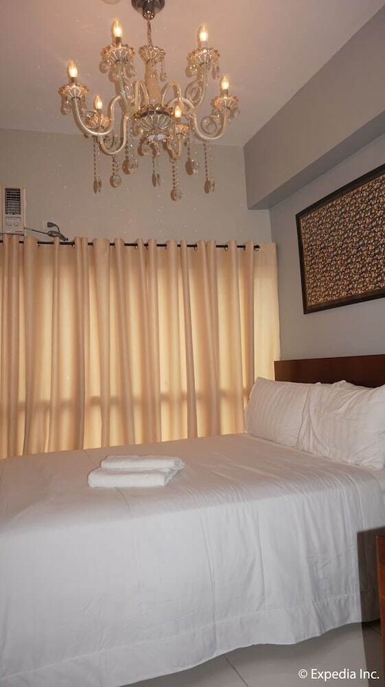 Pacific Park Hotel