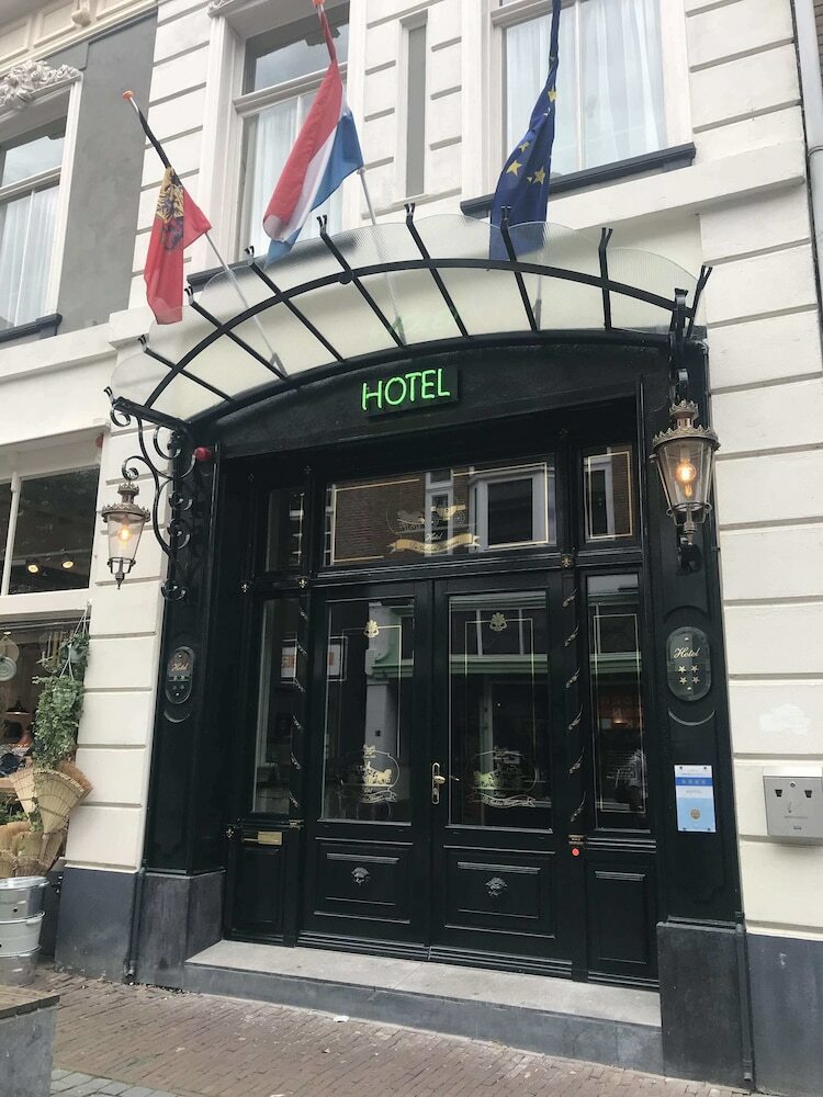 Hotel De Gulden Waagen