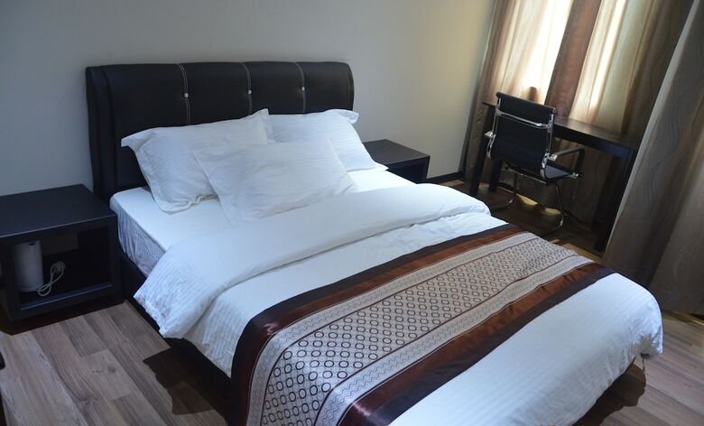 Hotel Qu Lin Resident
