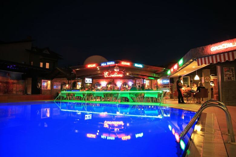 Club Alpina Apartments