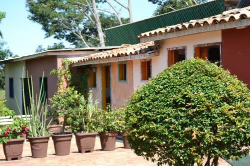 Hostal Pousada Vila Lara