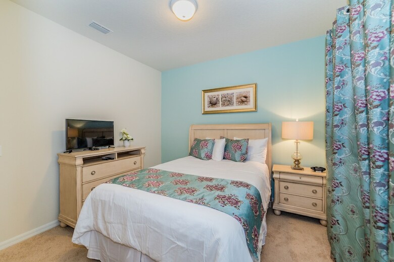 Windsor At Westside Resort By Global Resort Homes
