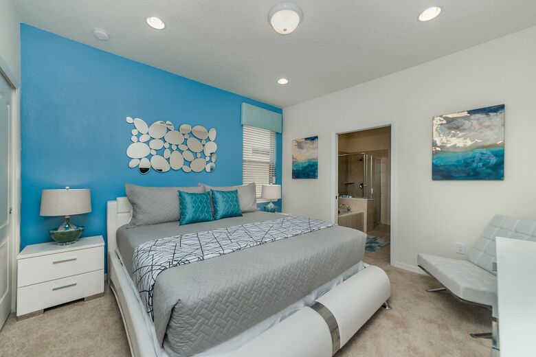 Windsor At Westside Resort By Global Resort Homes