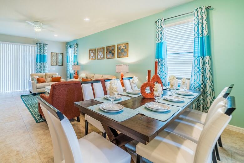 Windsor At Westside Resort By Global Resort Homes