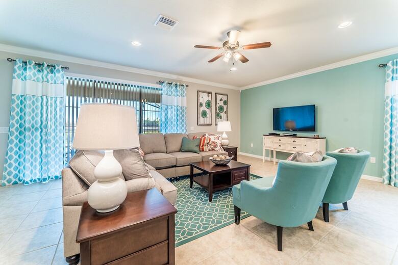 Windsor At Westside Resort By Global Resort Homes