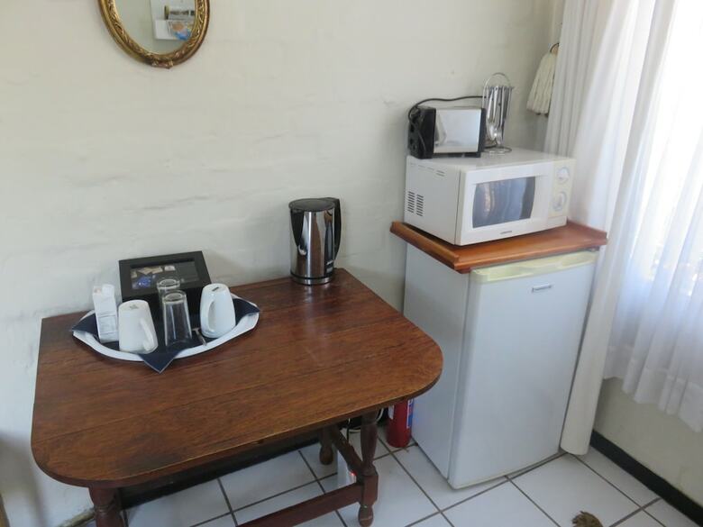Jean Lee Bed & Breakfast