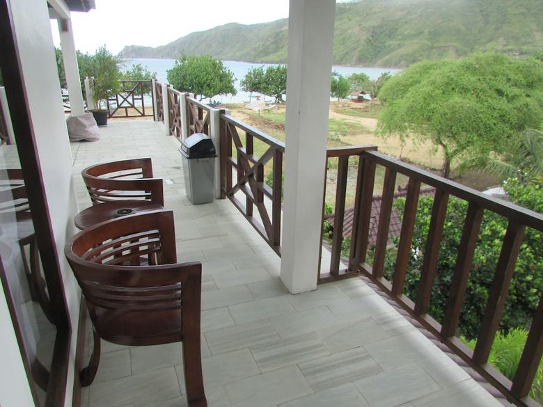 Family Beach Hotel - Kuta Lombok