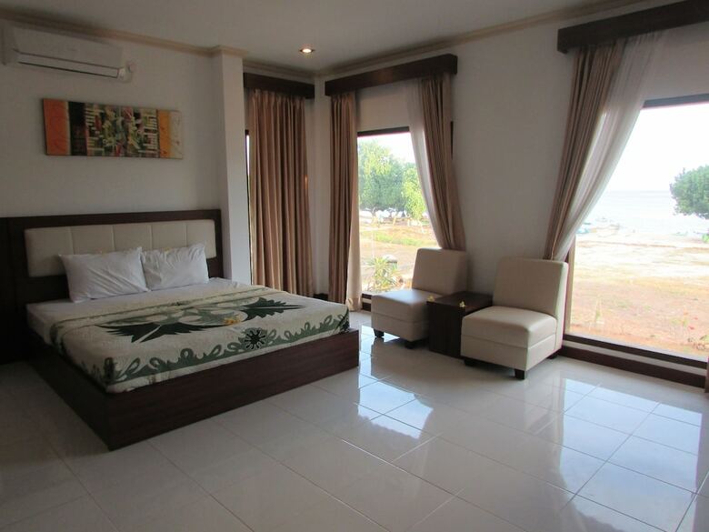 Family Beach Hotel - Kuta Lombok