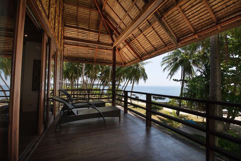 Hotel Siargao Inn Beach Resort