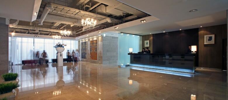 Namdaemun Hotel & Suite
