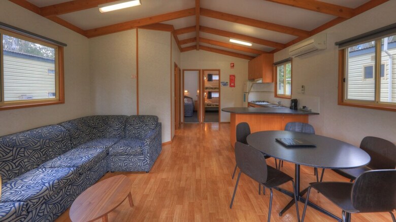Cabana Moama Riverside Holiday & Tourist Park