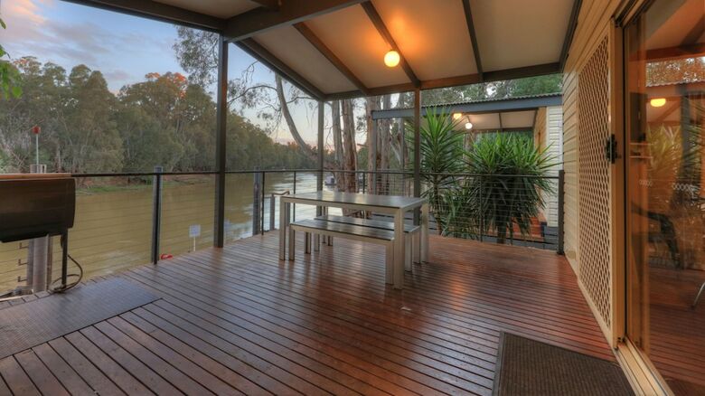Cabana Moama Riverside Holiday & Tourist Park