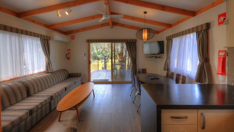 Cabana Moama Riverside Holiday & Tourist Park
