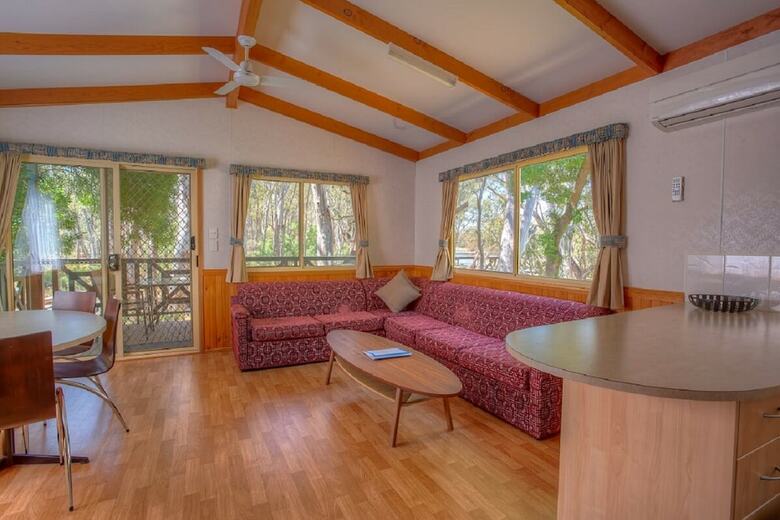 Cabana Moama Riverside Holiday & Tourist Park