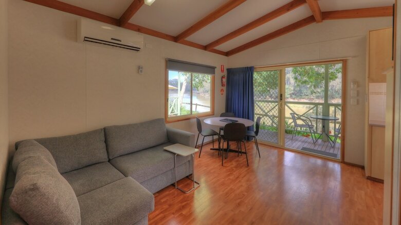Cabana Moama Riverside Holiday & Tourist Park