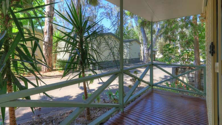 Cabana Moama Riverside Holiday & Tourist Park