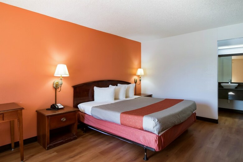 Motel 6 Metter, Ga