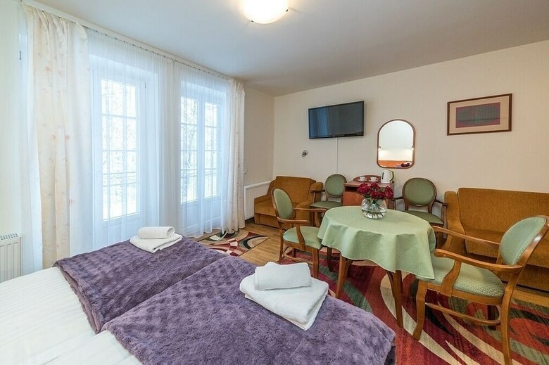 Hotel Astoria - Willa Literat�w