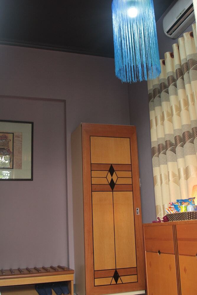 Geminai Hotel & Cafe
