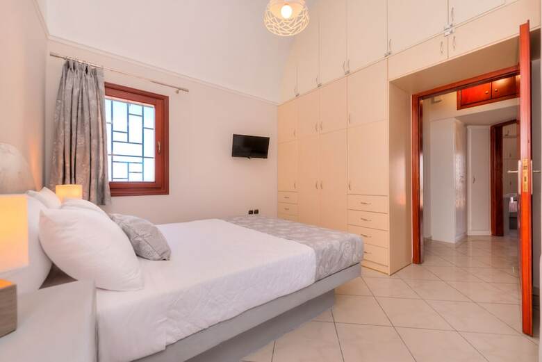 Aparthotel Akrotiri Apartments