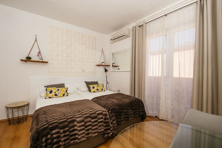 Aparthotel Amari Apartments
