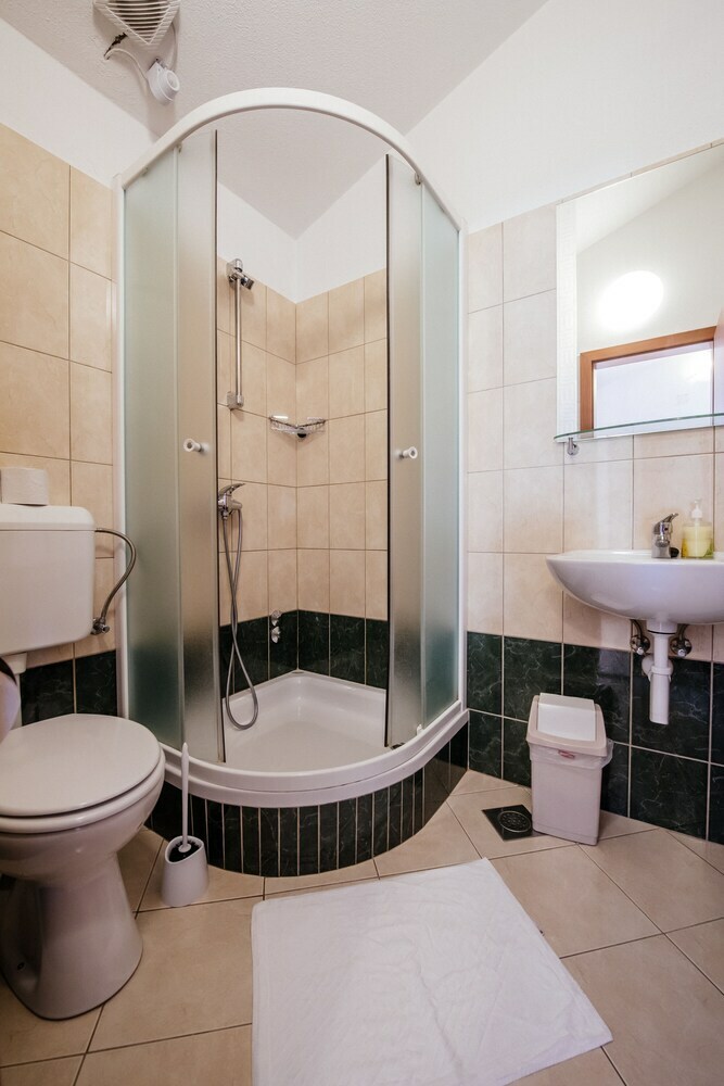 Aparthotel Amari Apartments