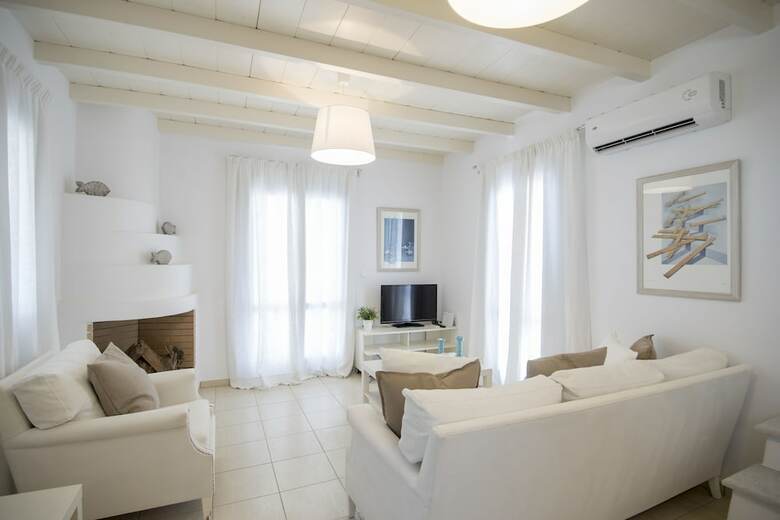 Villa Naxian Resort