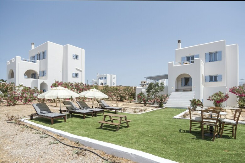 Villa Naxian Resort