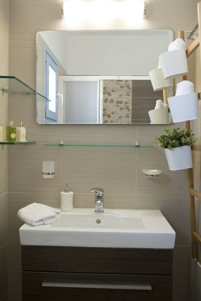 Villa Naxian Resort