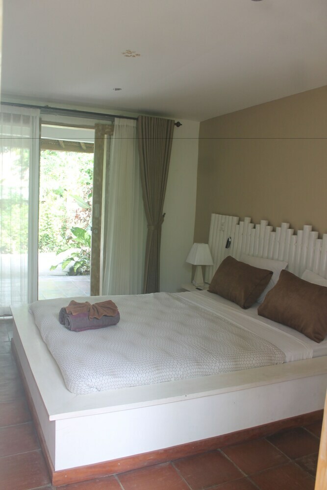 Hotel Tiki Lodge Lombok