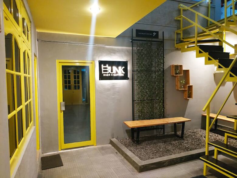 Hostal Bunk Bed And Breakfast