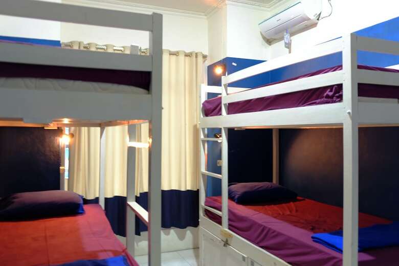 Hostal Bunk Bed And Breakfast
