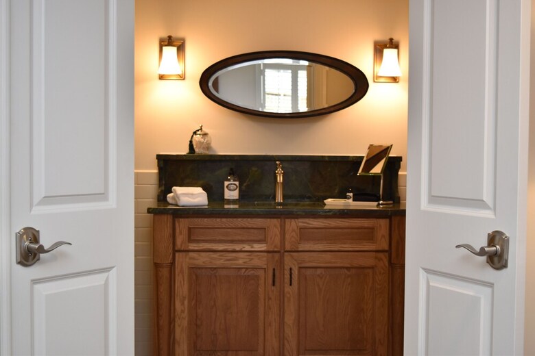 Bed & Breakfast Inn At Evergreen