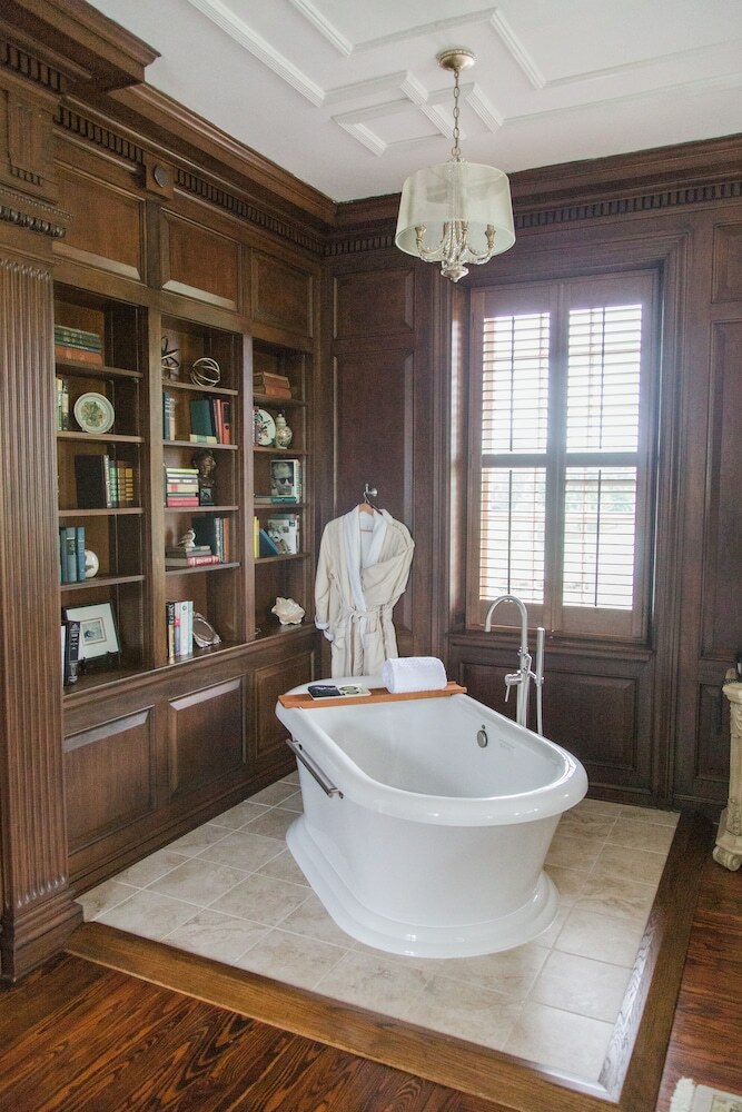 Bed & Breakfast Inn At Evergreen