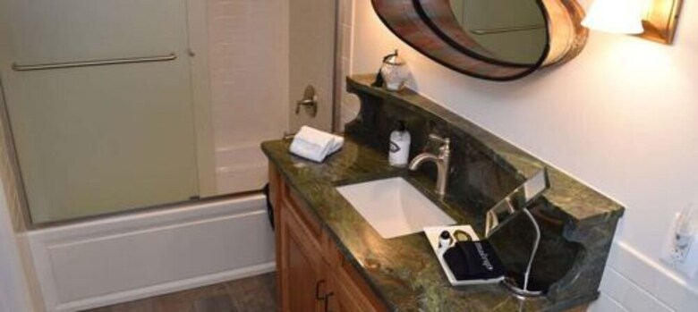 Bed & Breakfast Inn At Evergreen